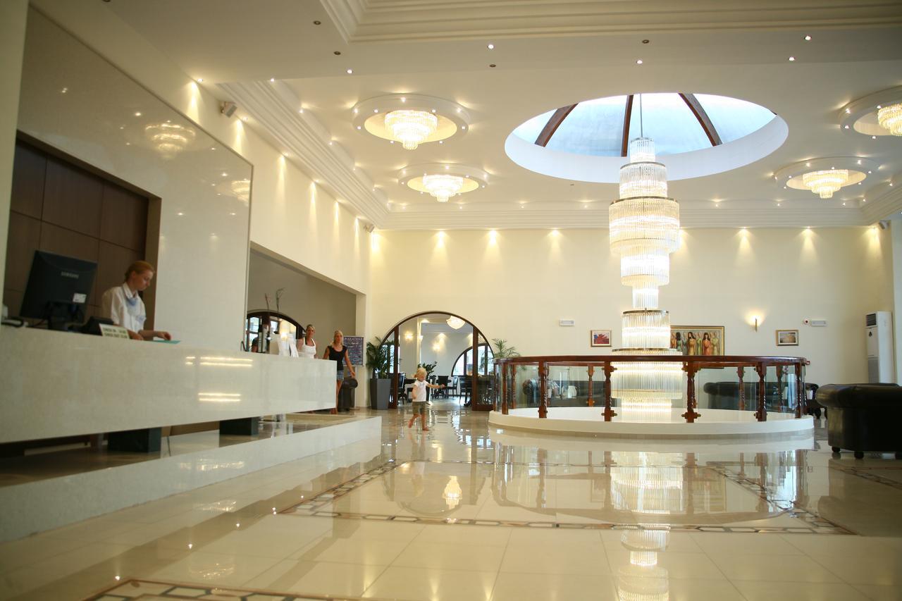 Costa Lindia Beach ลาร์ดอส ภายนอก รูปภาพ